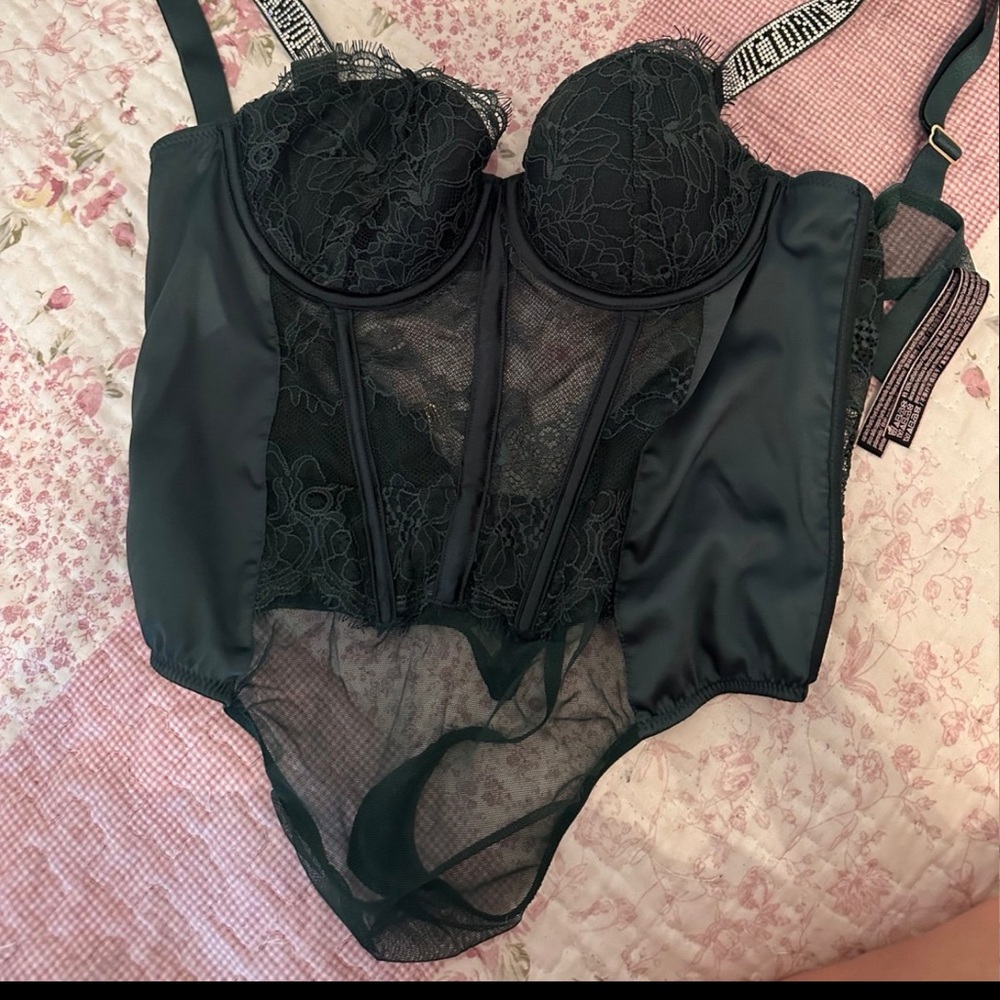 VS Bodysuit